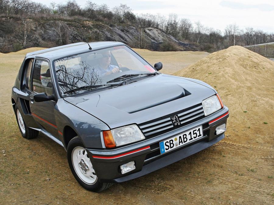  Peugeot 205 T16 1984 года  (фото 4 из 12)